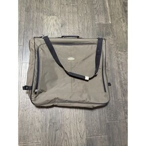 Genuine Eddie Bauer Green Zip Up Garment Suit Storage Luggage Bag